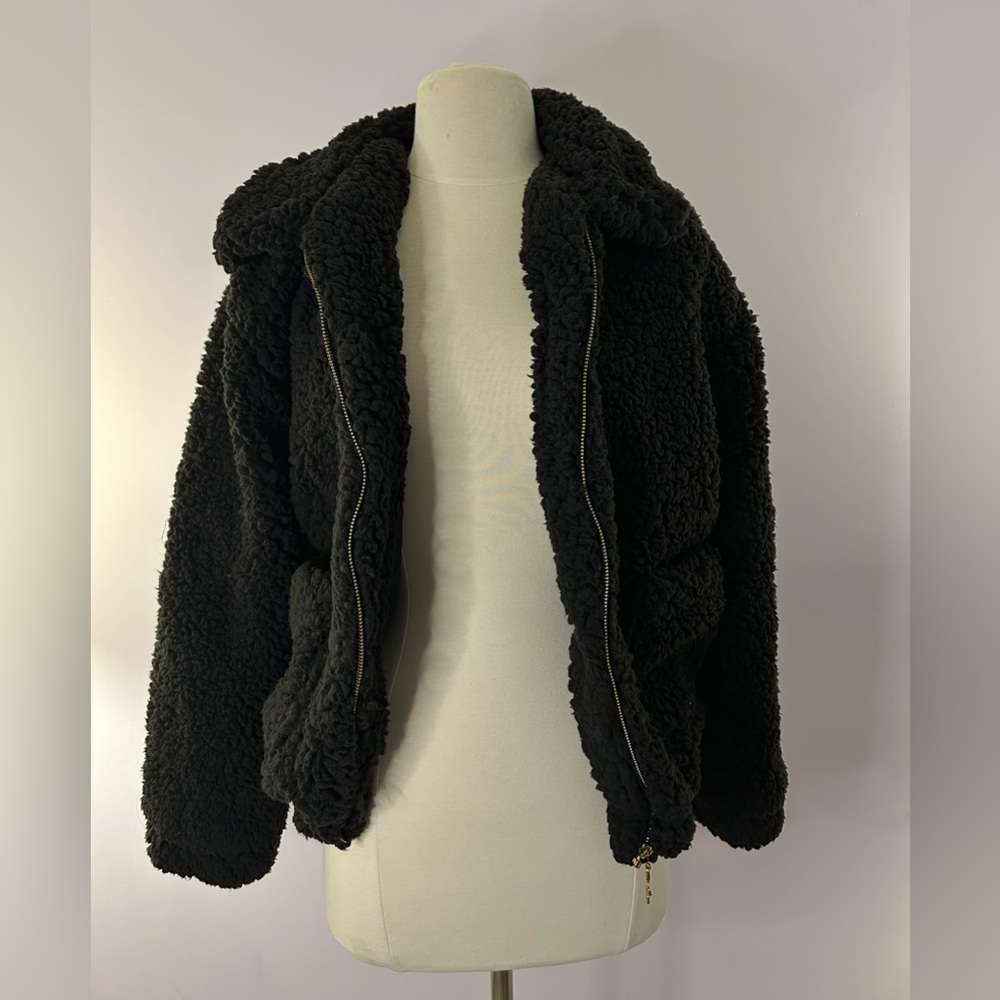 black fuzzy teddy jacket size medium